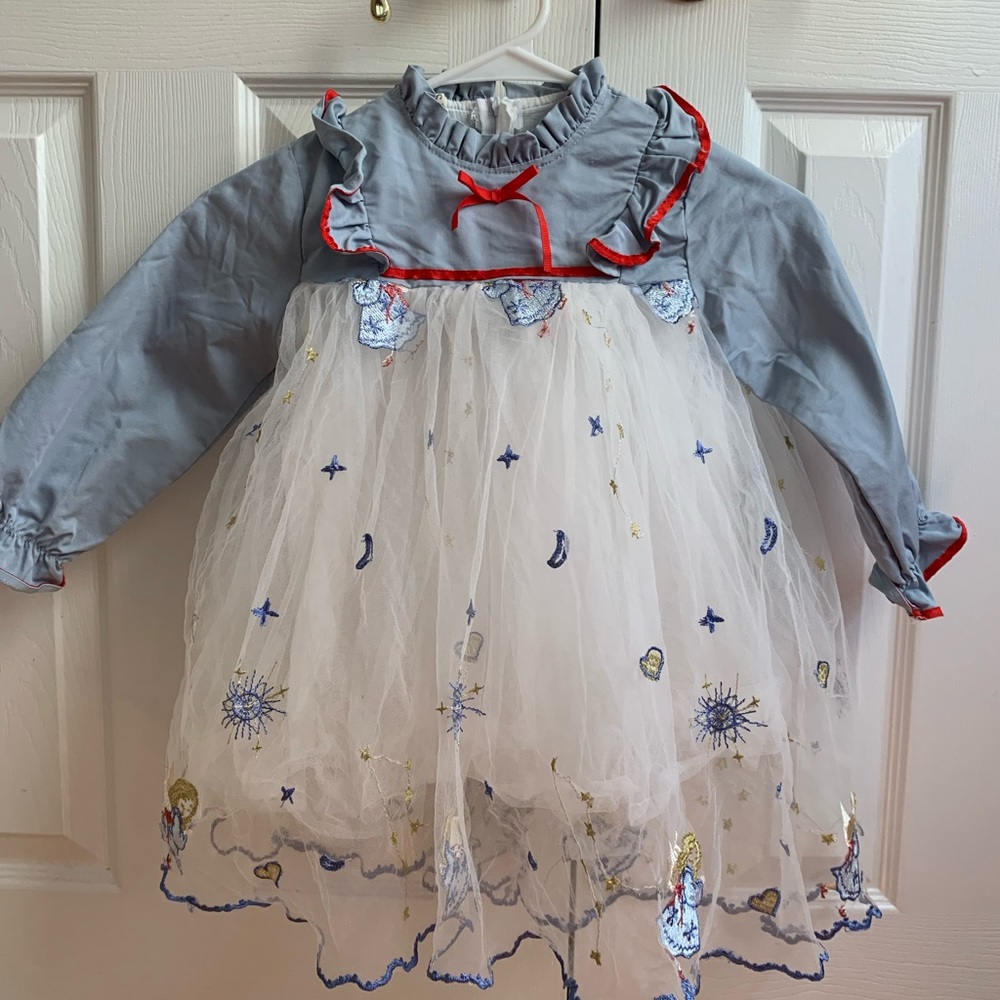 Dress - Picture 5 of 6